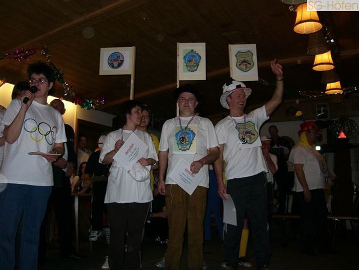 Ball_2008_23