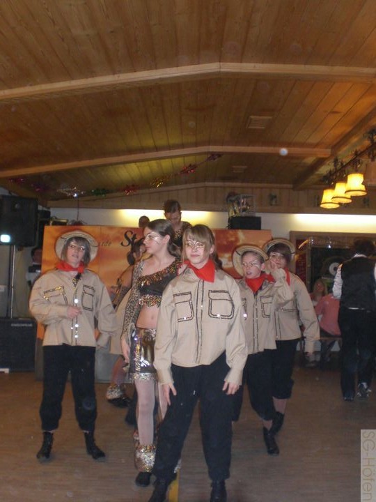 ball_2010_16